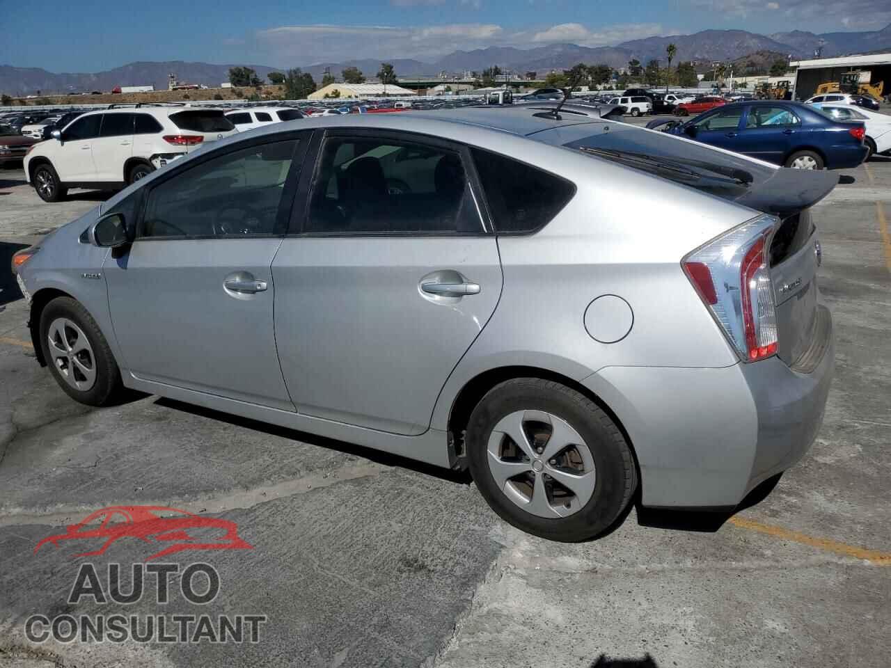 TOYOTA PRIUS 2015 - JTDKN3DUXF1910377