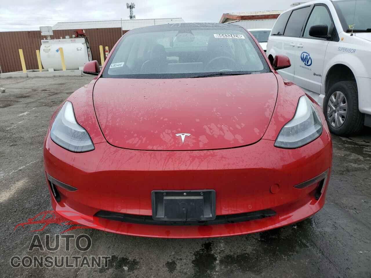 TESLA MODEL 3 2022 - 5YJ3E1EA6NF185878