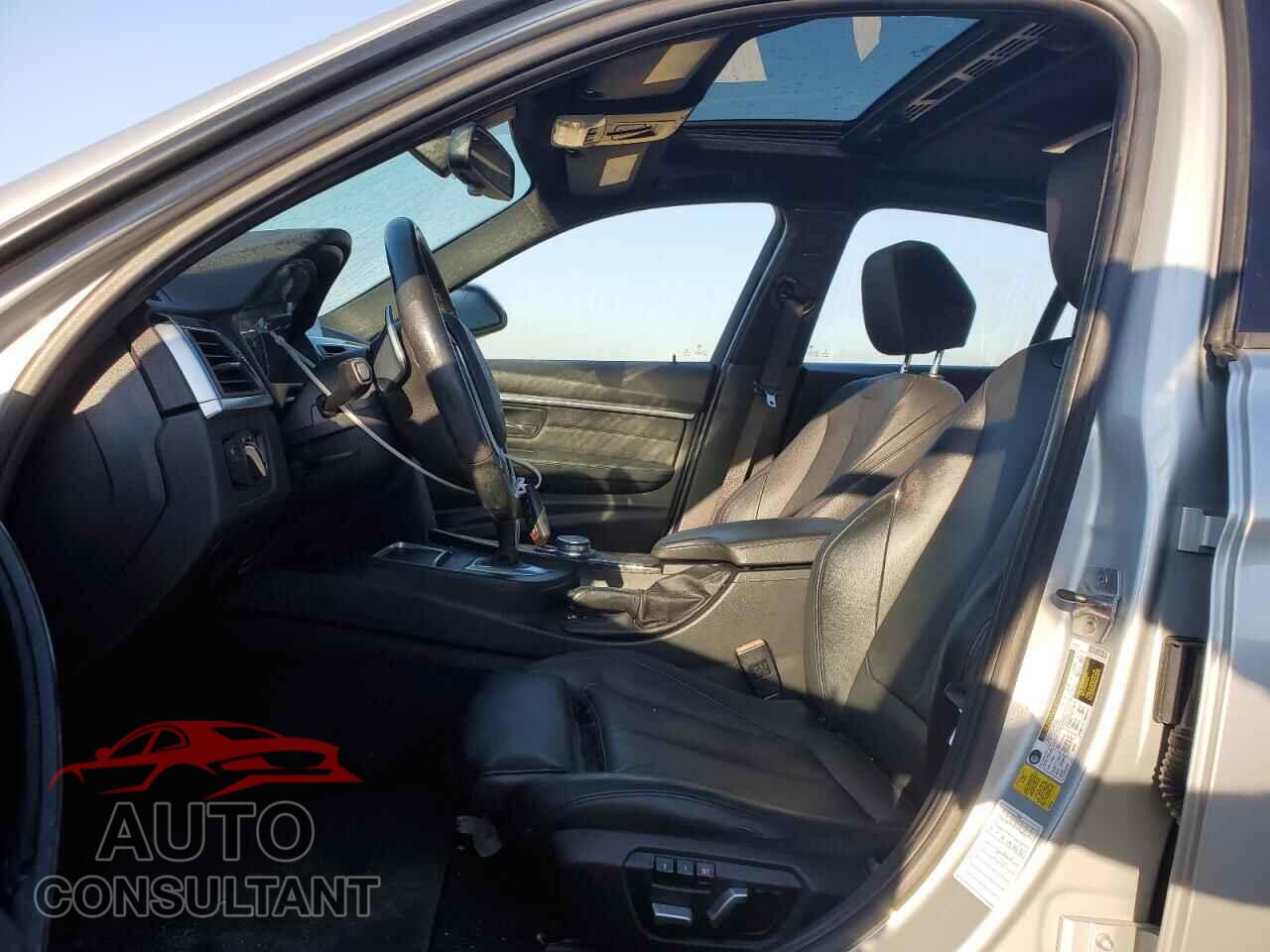 BMW 3 SERIES 2016 - WBA8E9C53GK647147