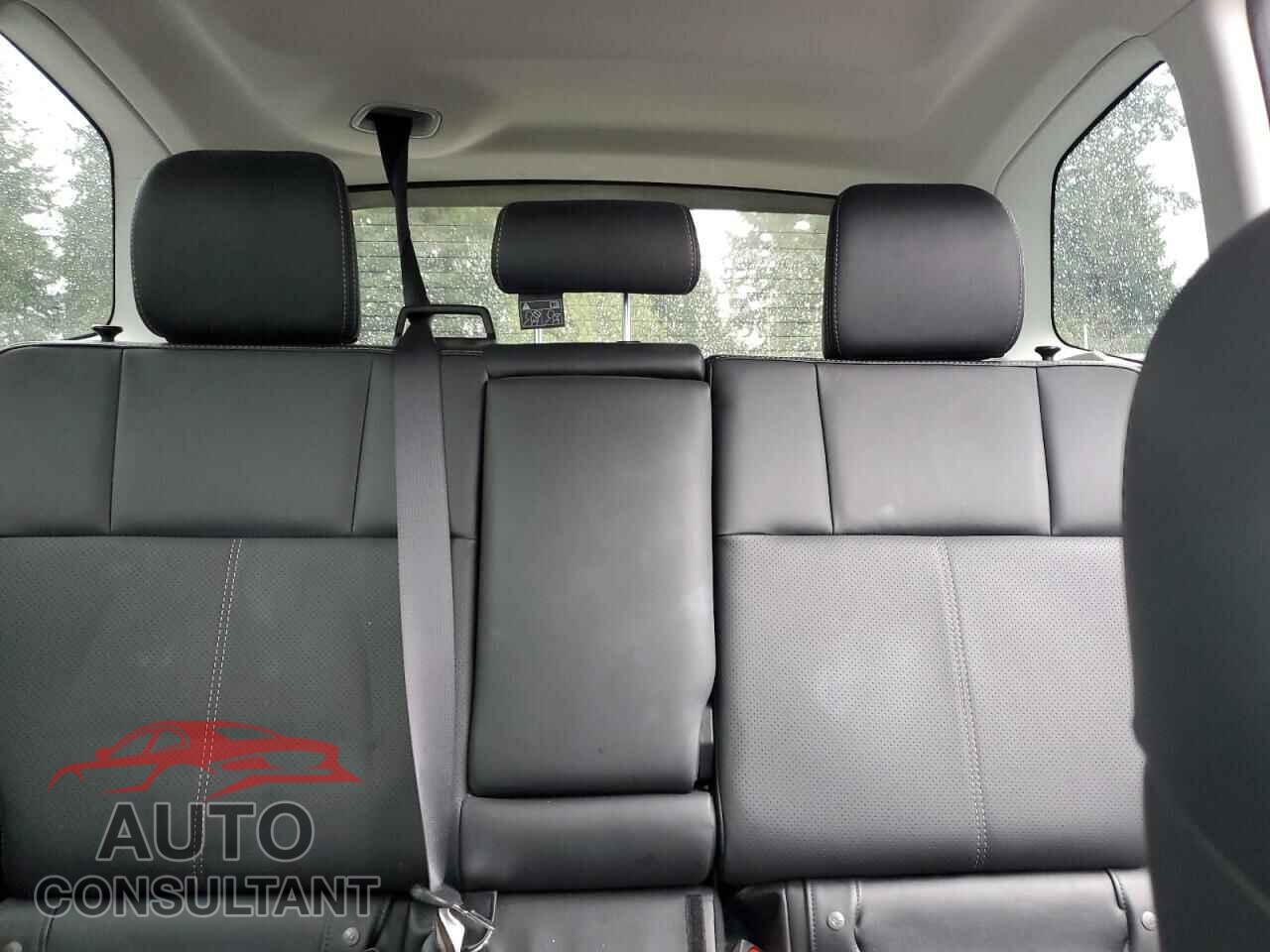 SUBARU FORESTER 2017 - JF2SJAWC5HH549897