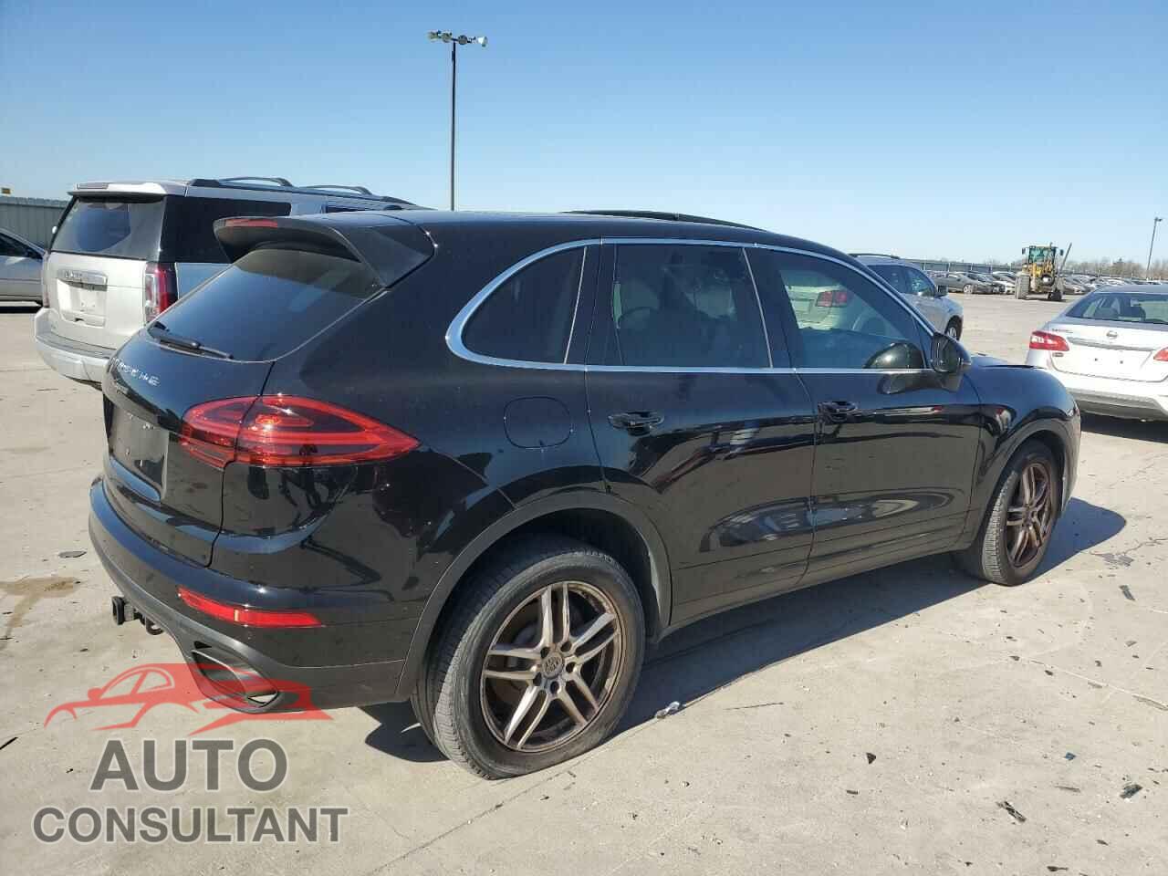 PORSCHE CAYENNE 2016 - WP1AA2A20GLA02125
