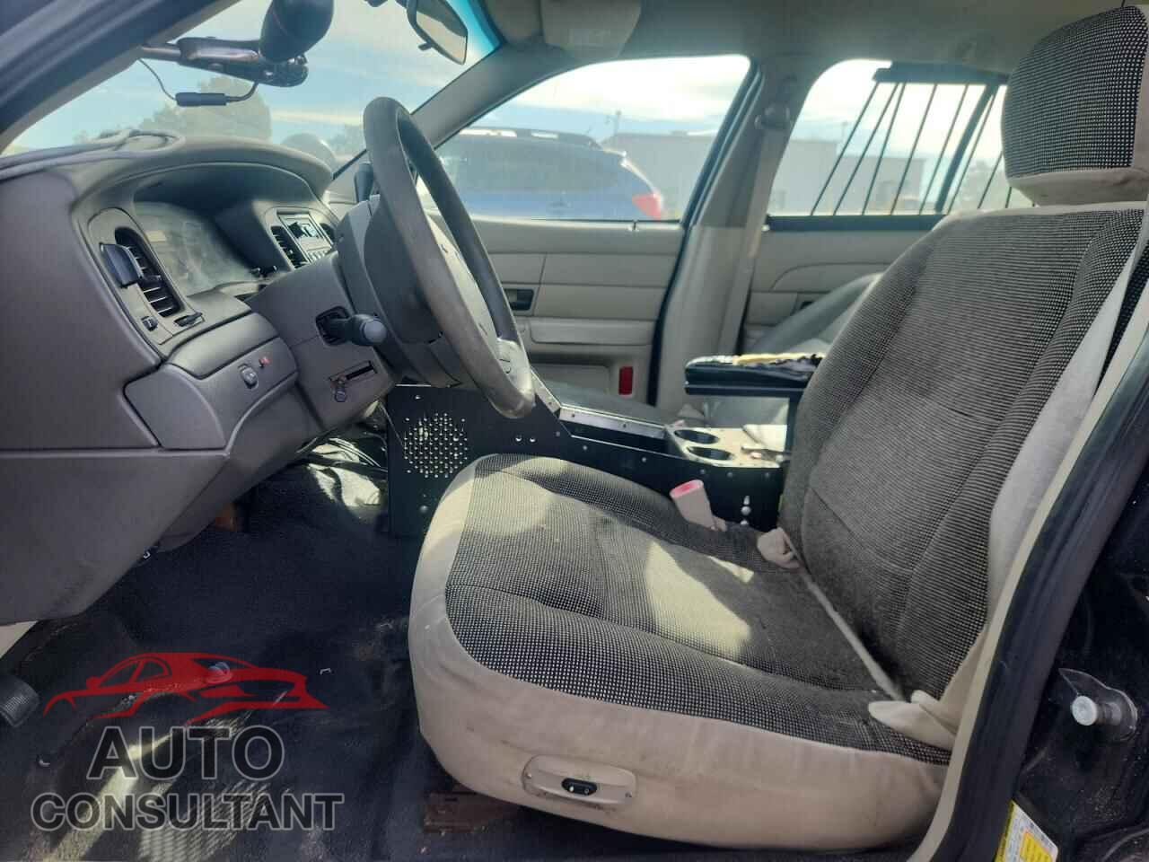 FORD CROWN VIC 2010 - 2FABP7BV9AX128557