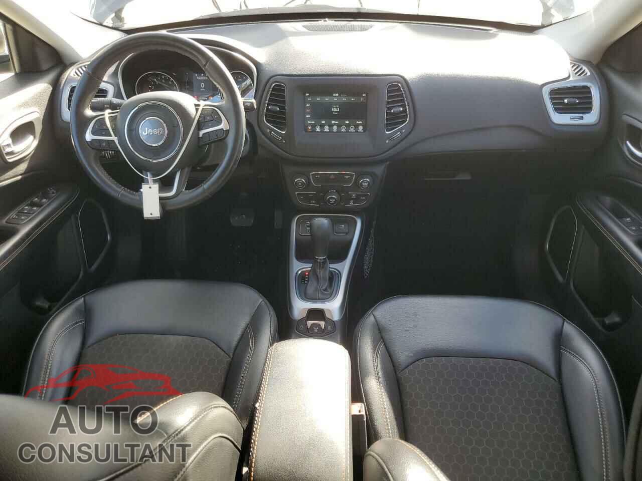 JEEP COMPASS 2019 - 3C4NJCBB4KT851243