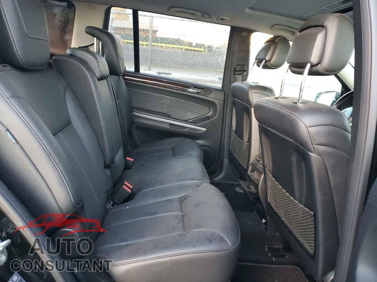 MERCEDES-BENZ GL-CLASS 2011 - 4JGBF7BEXBA701548