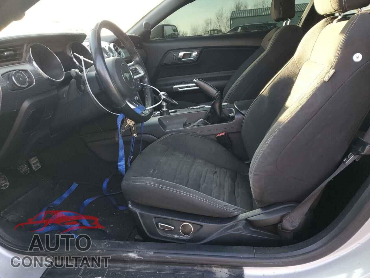 FORD MUSTANG 2016 - 1FA6P8CF2G5259886