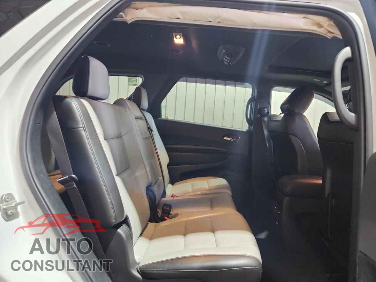DODGE DURANGO 2023 - 1C4SDJCT4PC674587