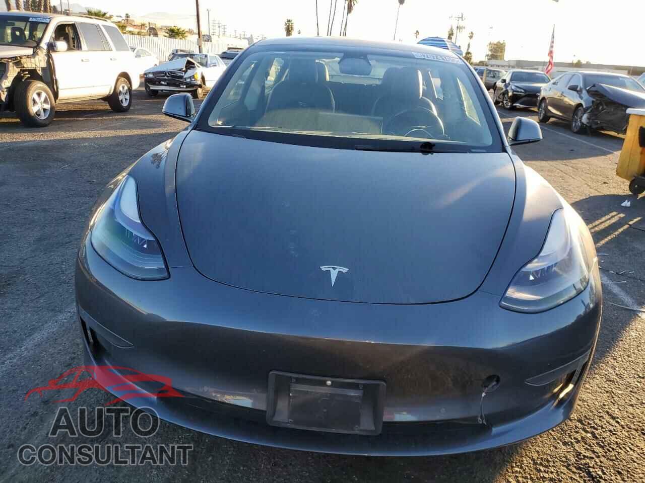TESLA MODEL 3 2022 - 5YJ3E1EA8NF184876