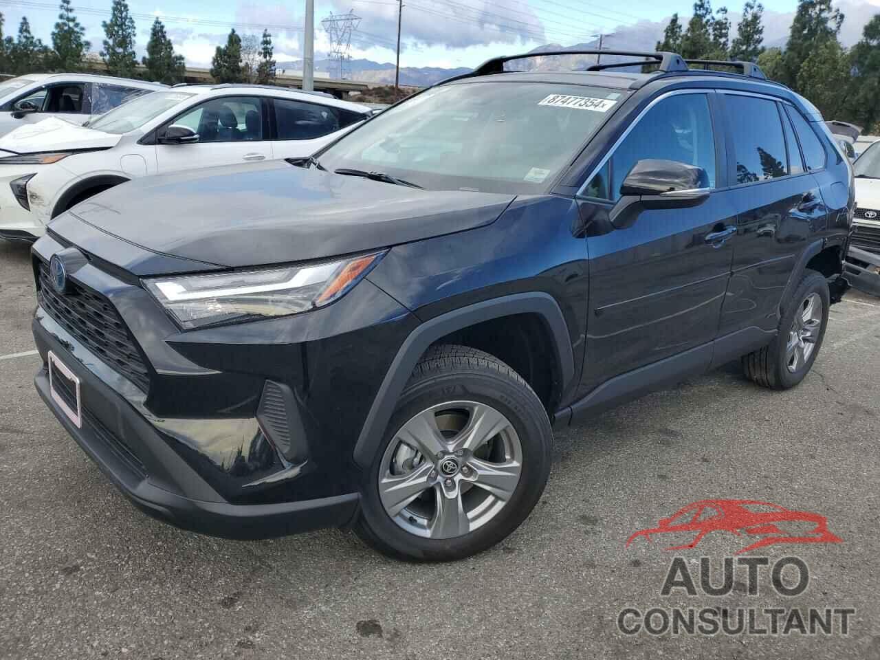 TOYOTA RAV4 2024 - 2T3RWRFV9RW228584