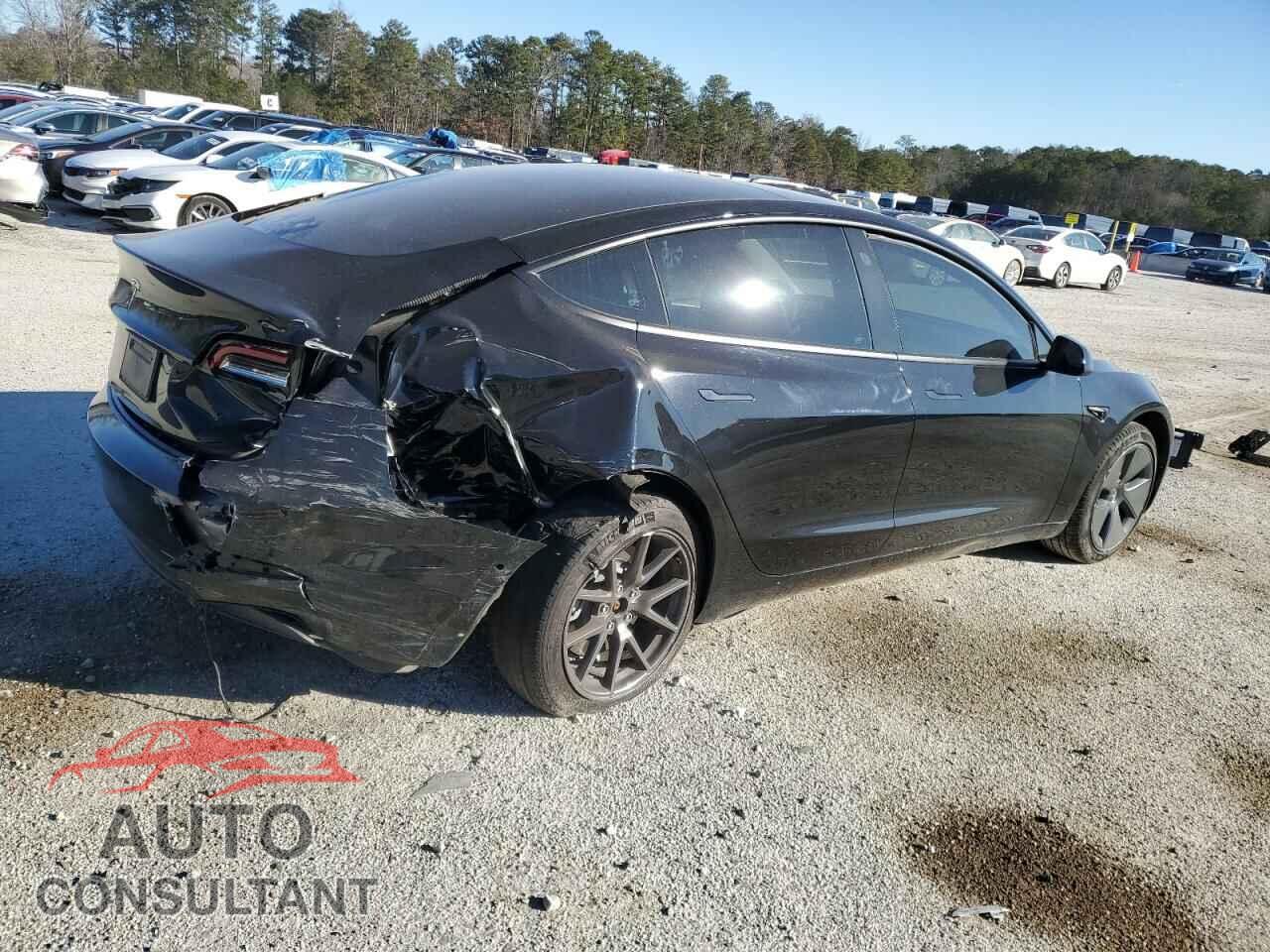 TESLA MODEL 3 2022 - 5YJ3E1EA9NF332663