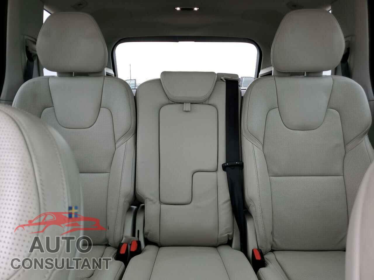VOLVO XC90 2016 - YV4A22PL4G1066871