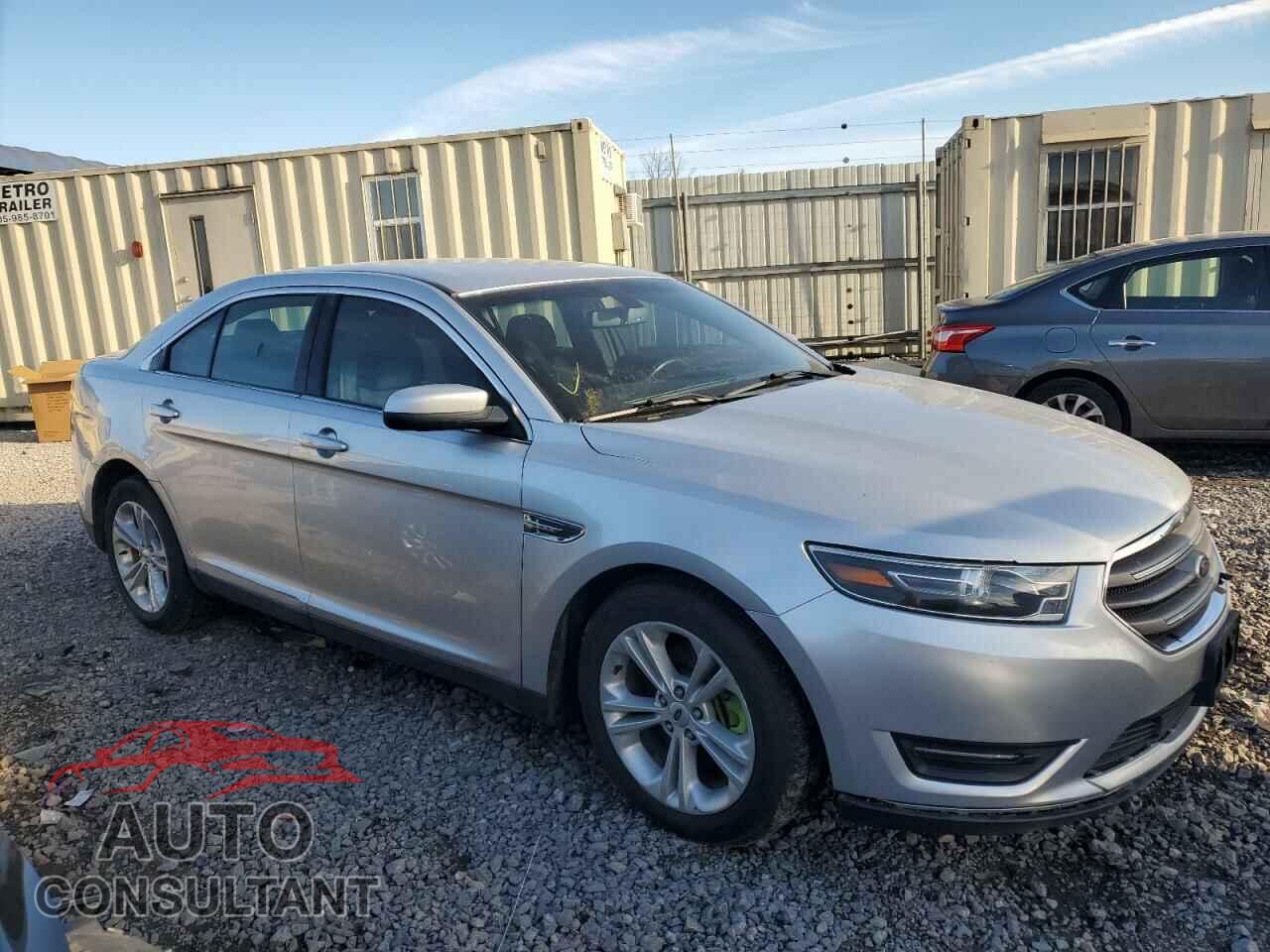 FORD TAURUS 2016 - 1FAHP2E85GG112082