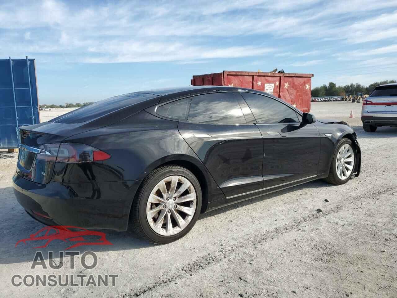 TESLA MODEL S 2016 - 5YJSA1E16GF161056