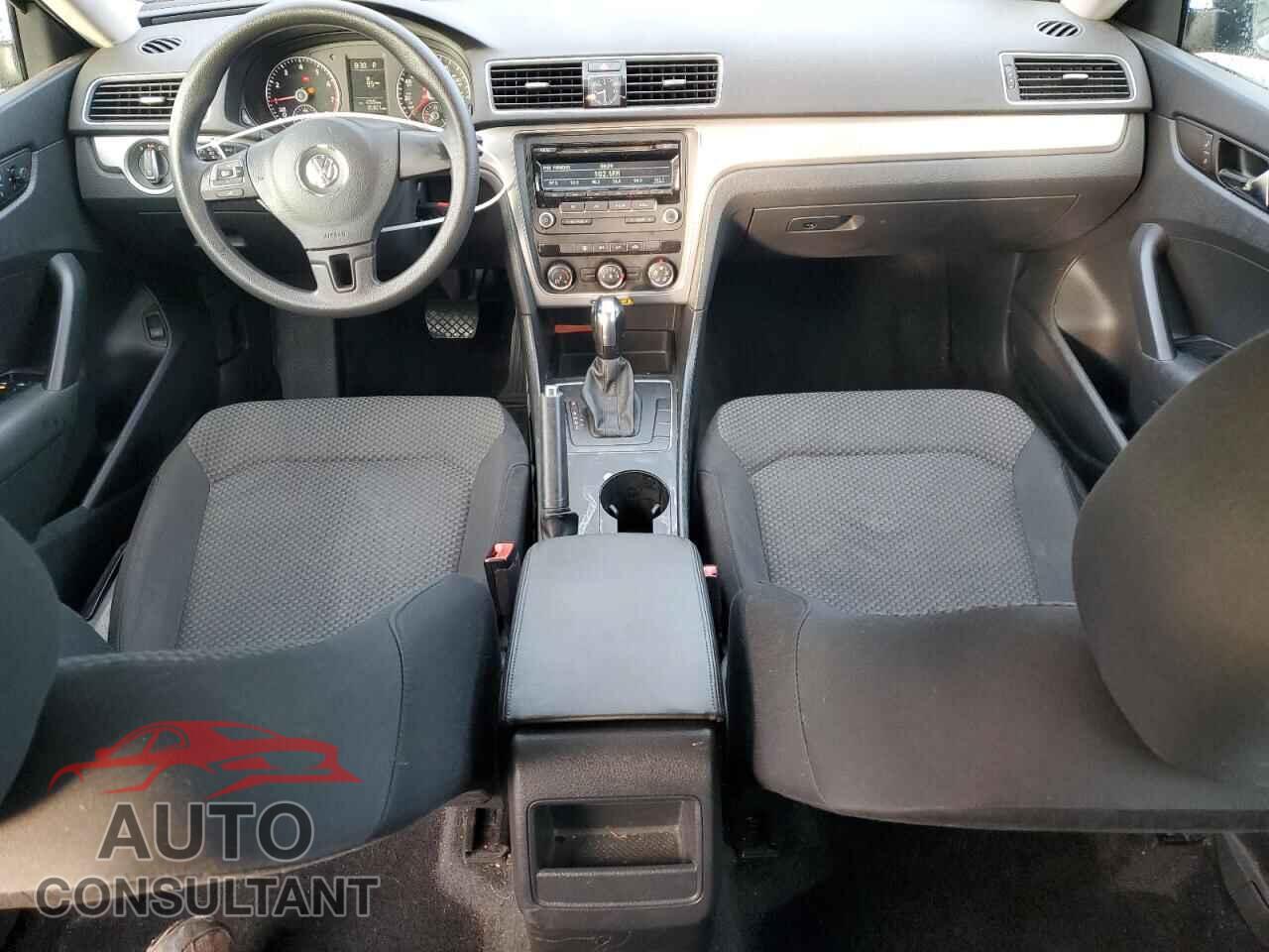 VOLKSWAGEN PASSAT 2014 - 1VWAT7A3XEC035158