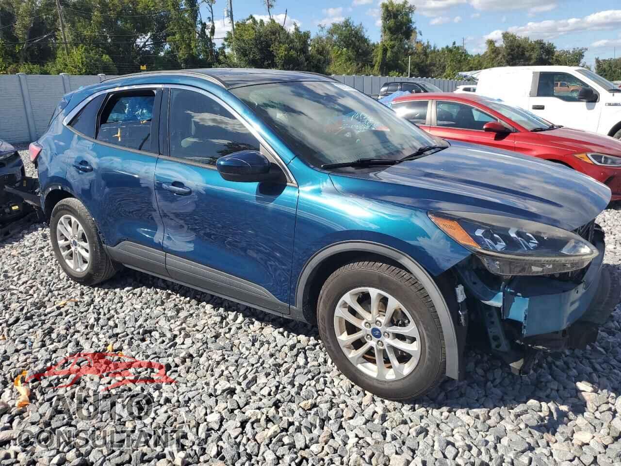 FORD ESCAPE 2020 - 1FMCU0G60LUA85510