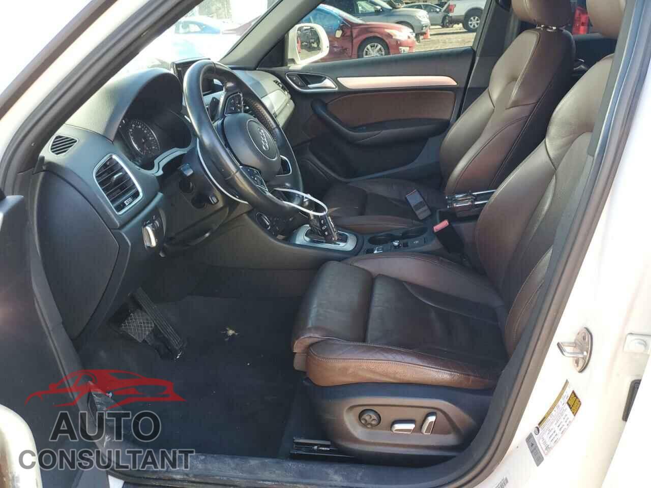 AUDI Q3 2018 - WA1BCCFS2JR007727