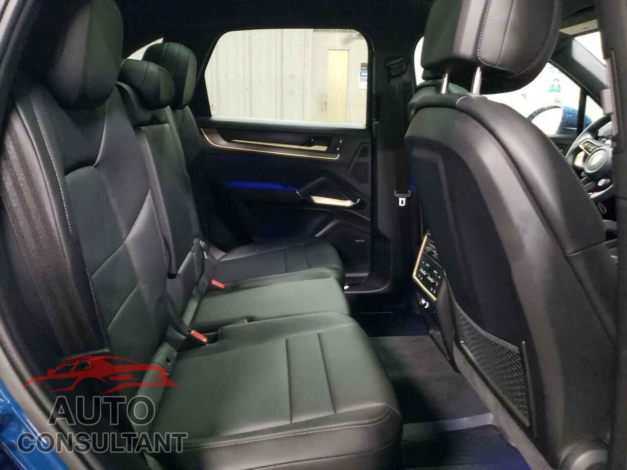 PORSCHE CAYENNE 2024 - WP1AA2AY1RDA13085
