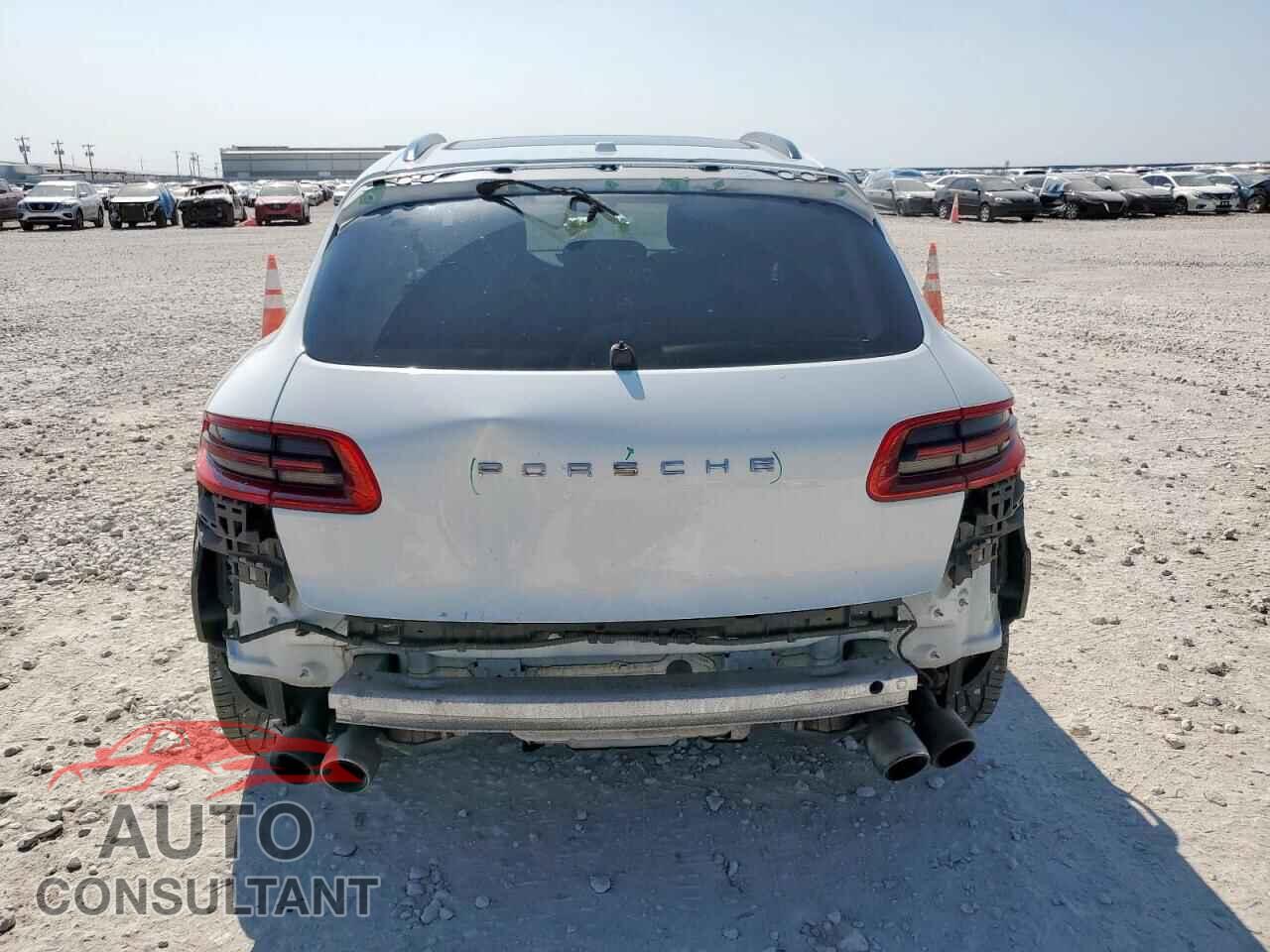 PORSCHE MACAN 2016 - WP1AB2A53GLB46047