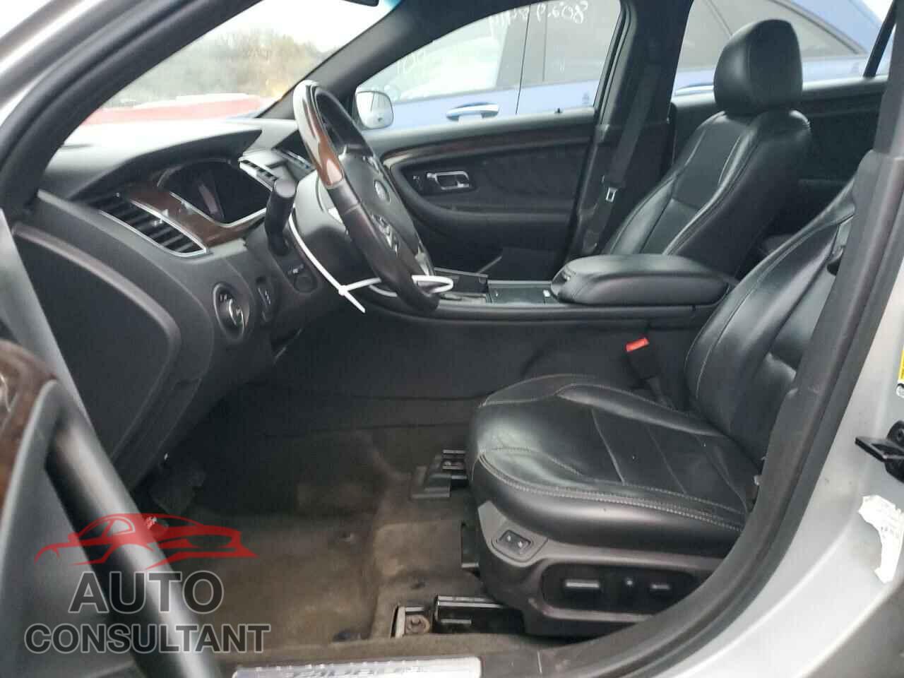 FORD TAURUS 2013 - 1FAHP2F89DG218562