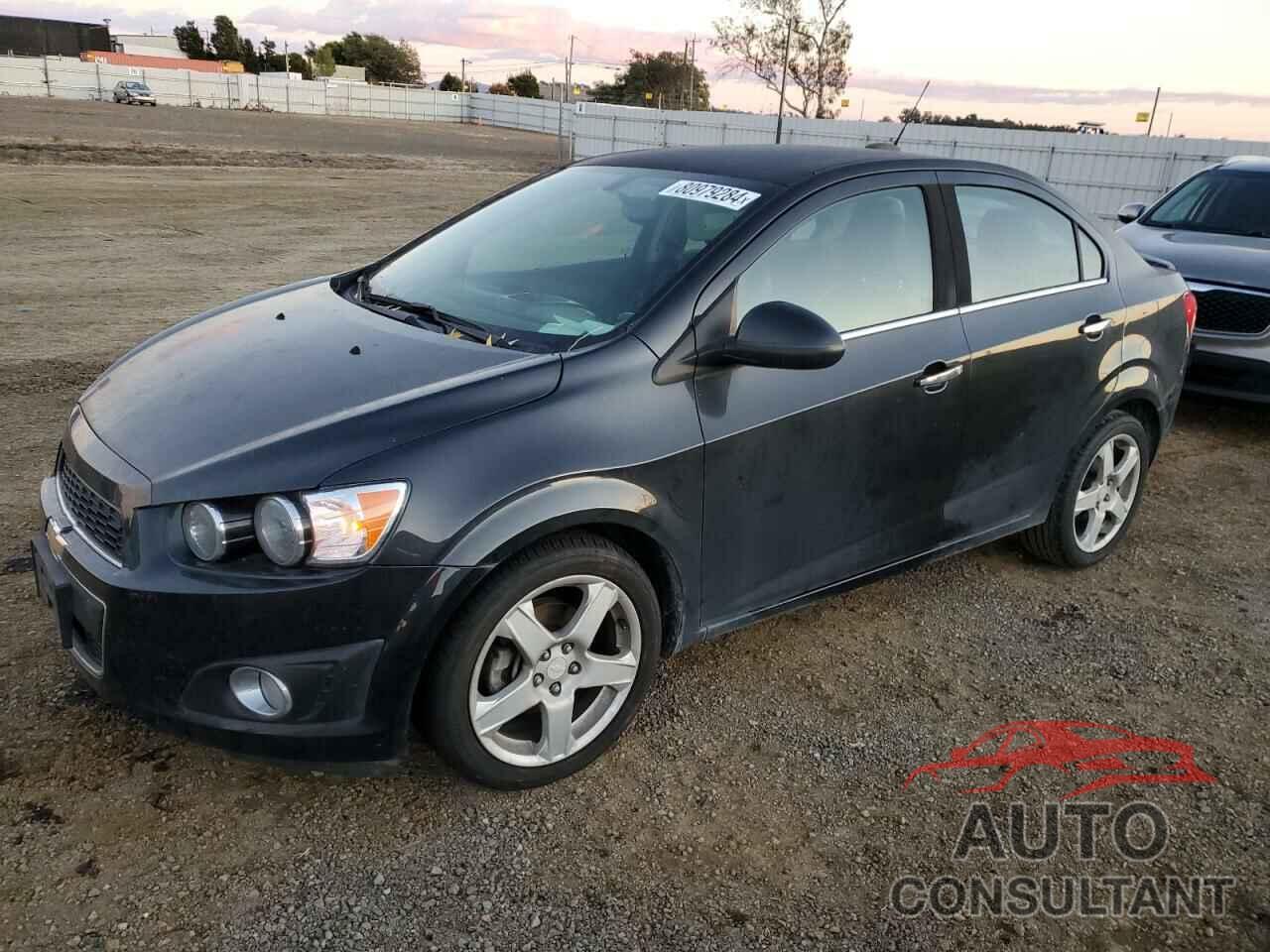 CHEVROLET SONIC 2015 - 1G1JE5SB7F4203186