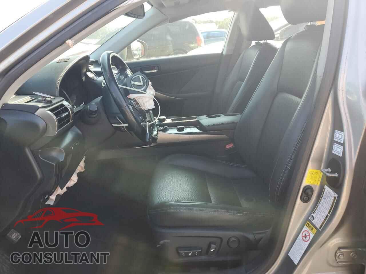 LEXUS IS 2014 - JTHBF1D2XE5031273