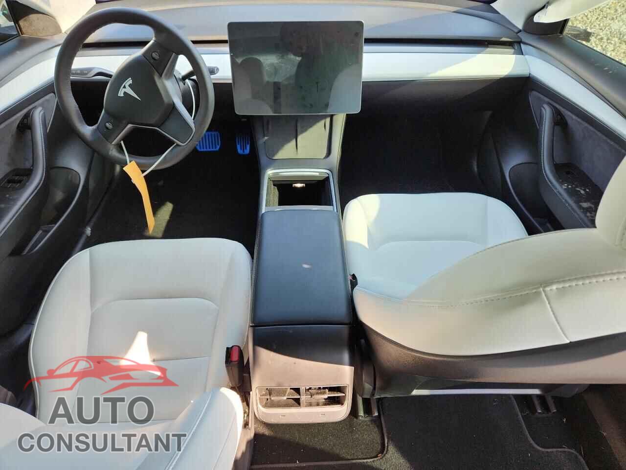TESLA MODEL 3 2021 - 5YJ3E1EB0MF975748