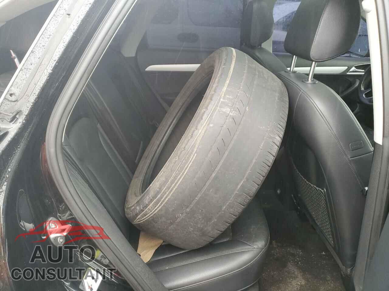 AUDI Q3 2017 - WA1ECCFS6HR012971