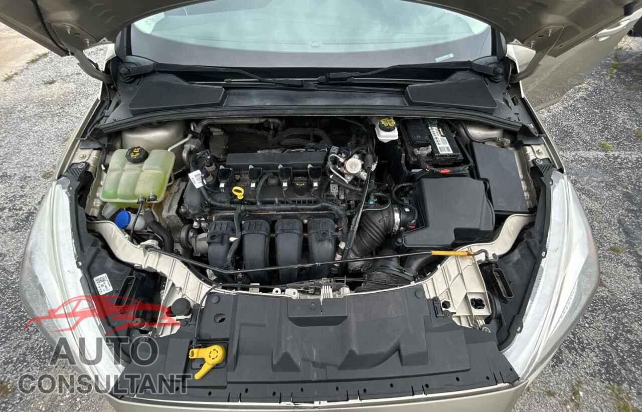 FORD FOCUS 2018 - 1FADP3F23JL210962