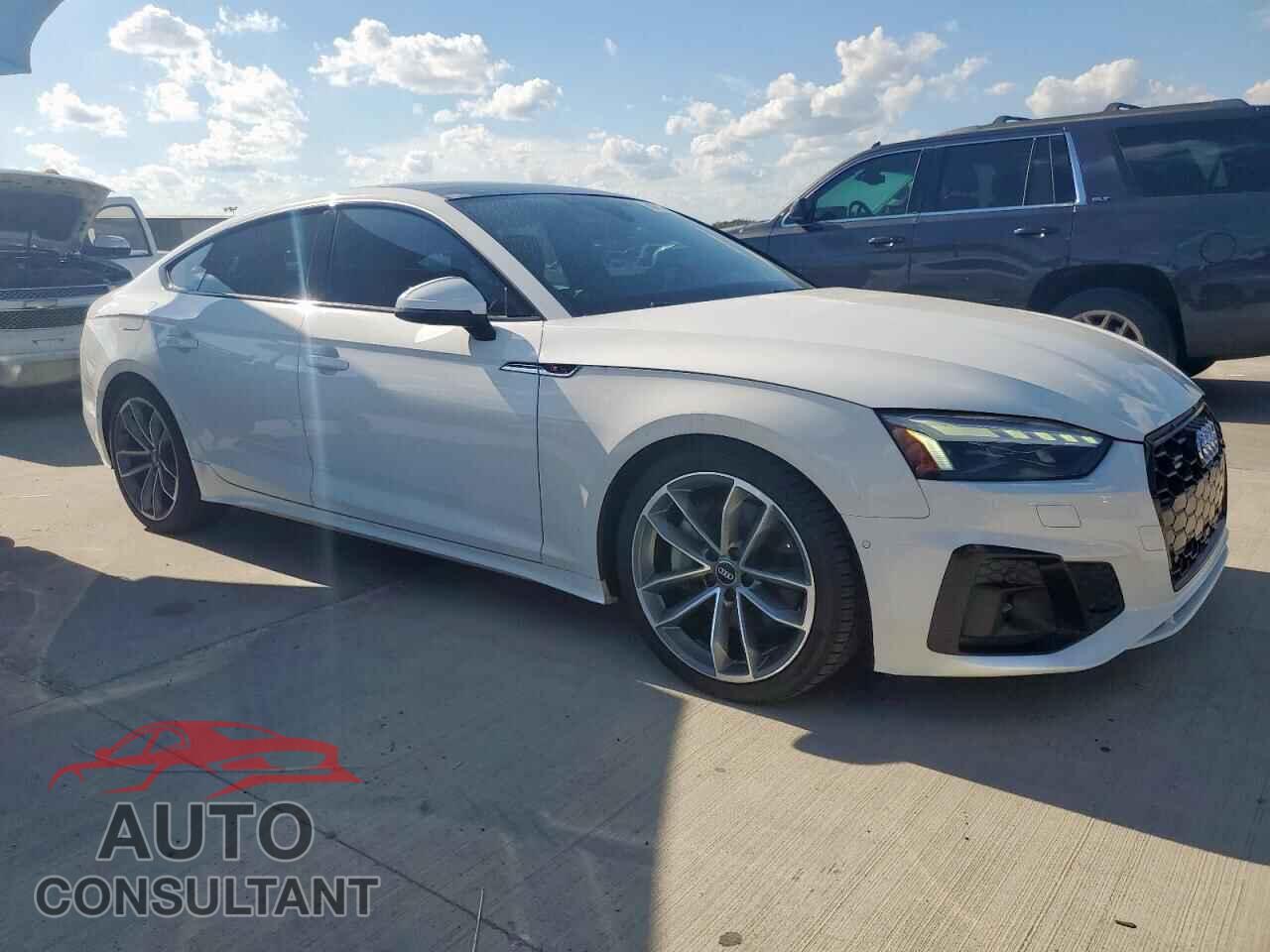 AUDI A5 2021 - WAUEACF53MA020036