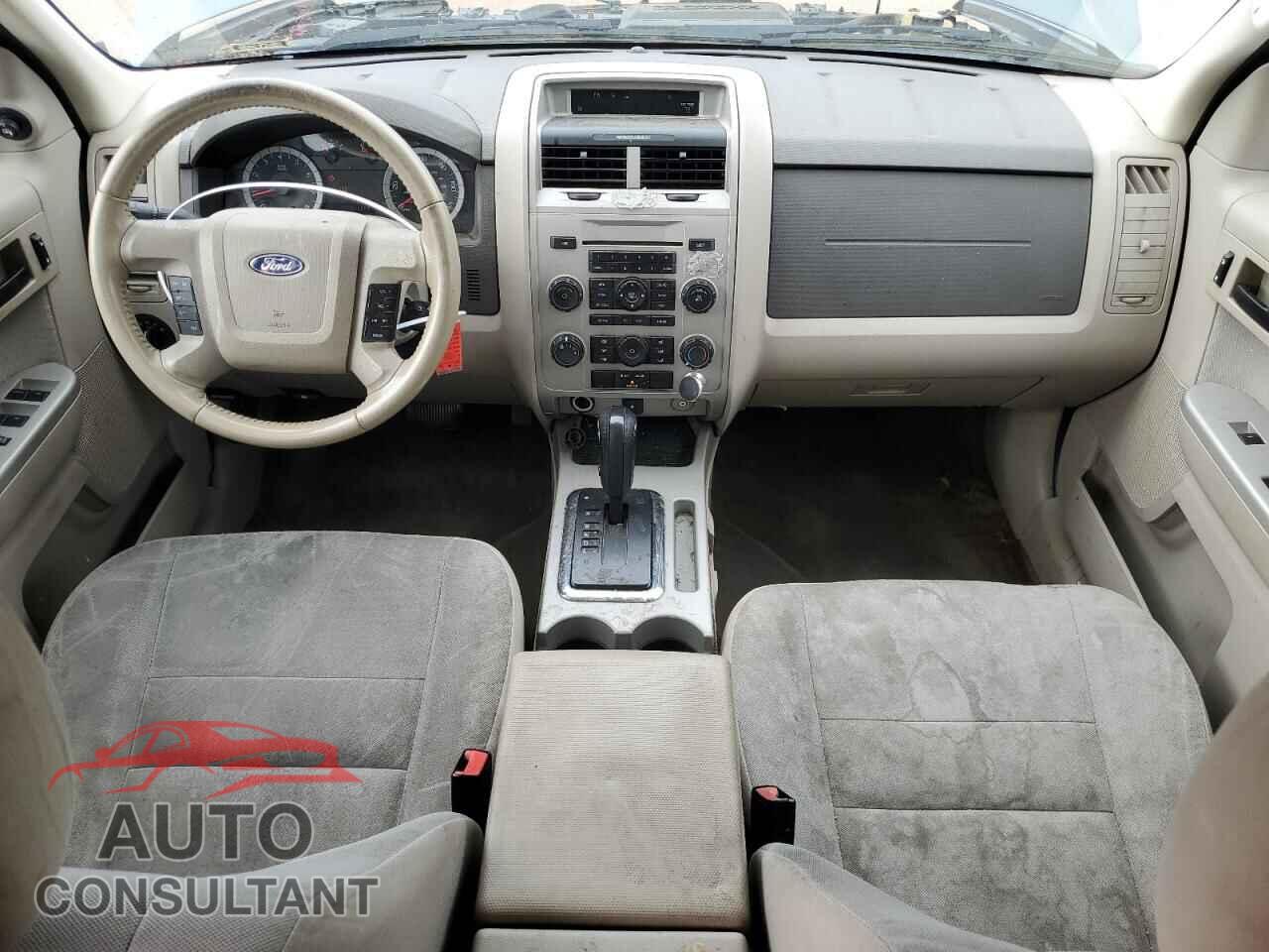 FORD ESCAPE 2010 - 1FMCU9DG8AKD07351