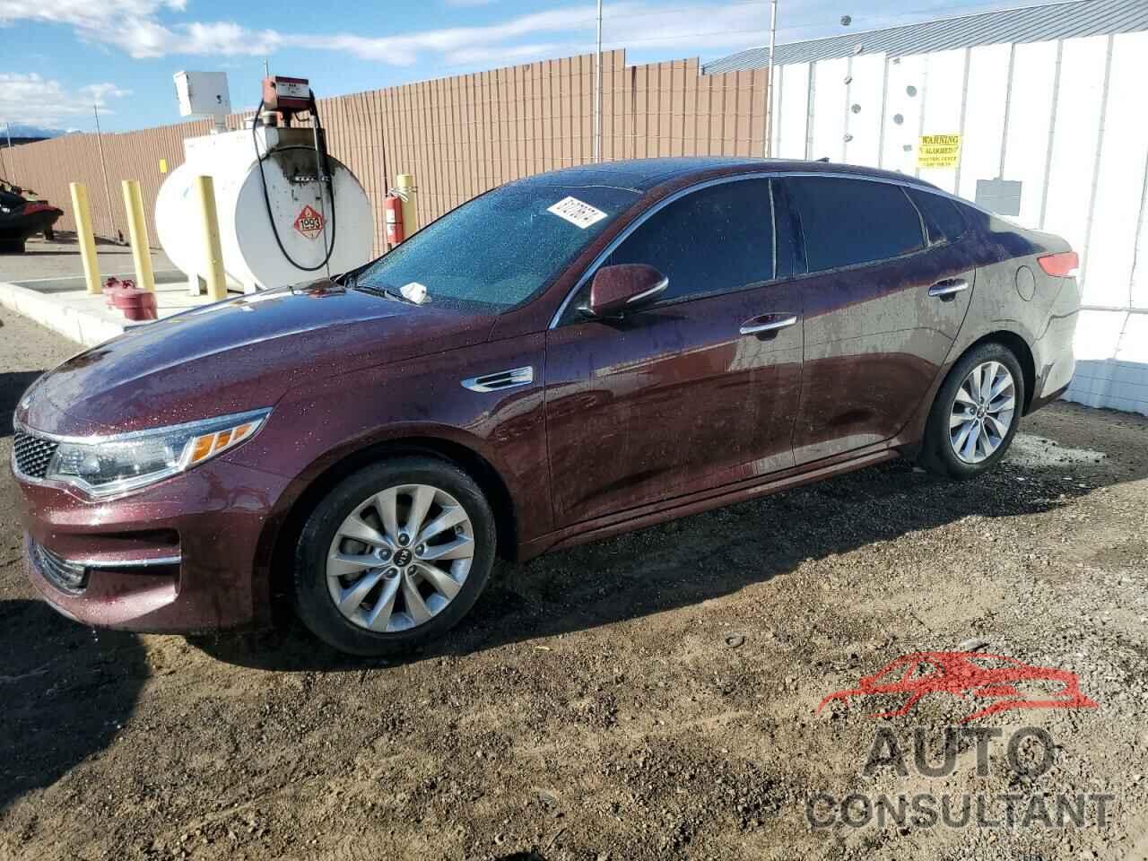 KIA OPTIMA 2018 - 5XXGU4L36JG213924