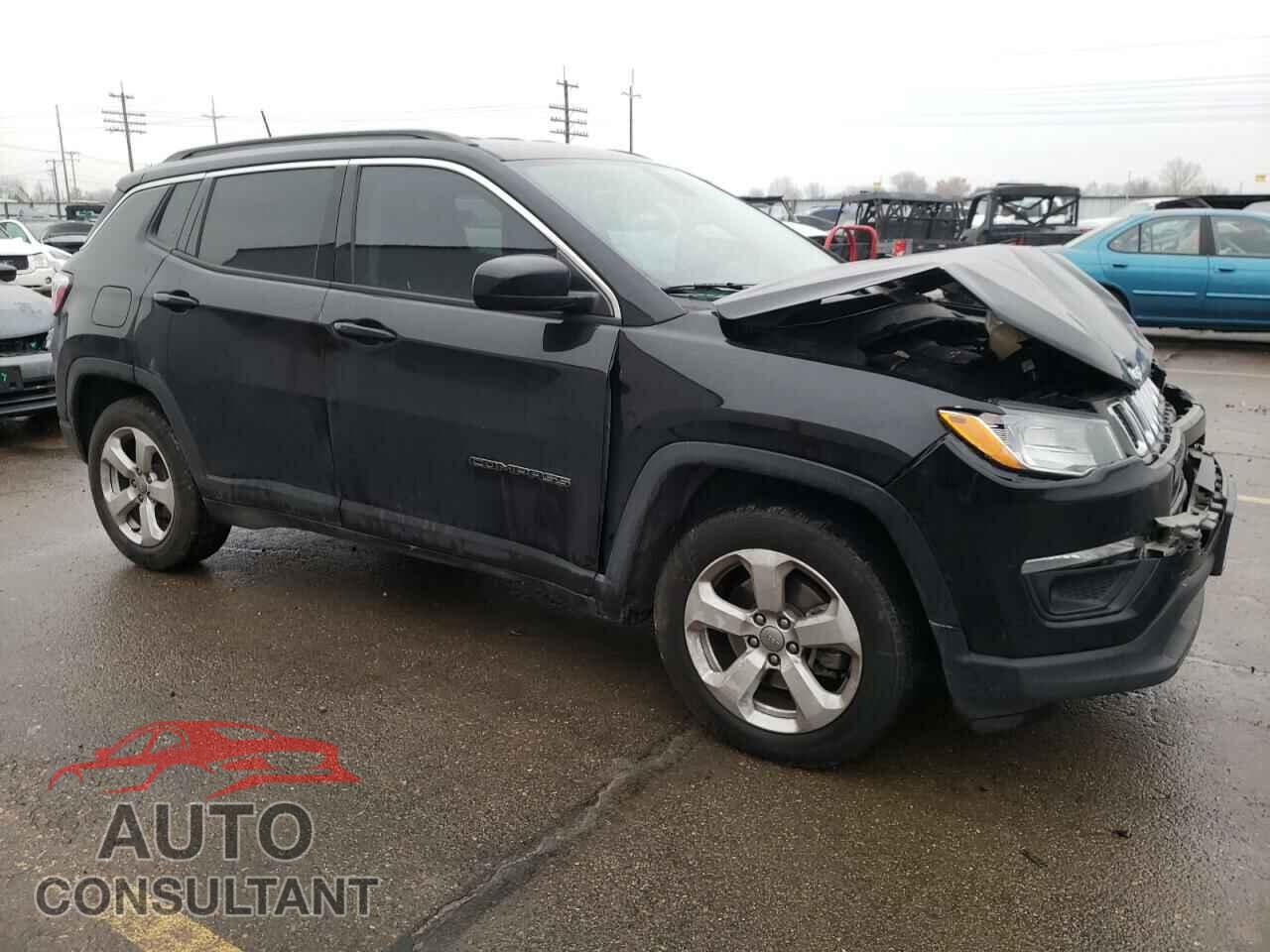 JEEP COMPASS 2018 - 3C4NJCBB5JT301788