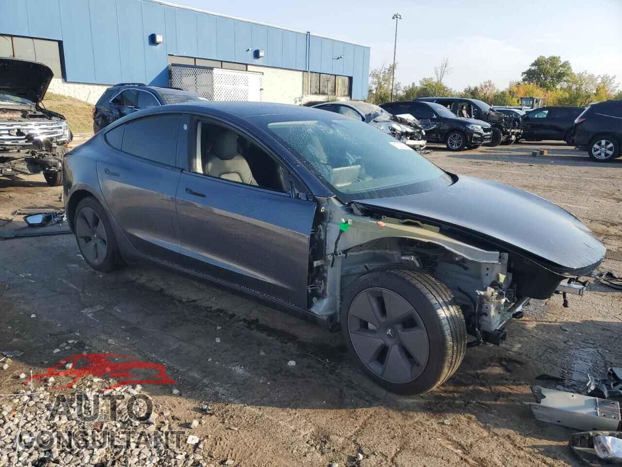 TESLA MODEL 3 2023 - 5YJ3E1EAXPF672553
