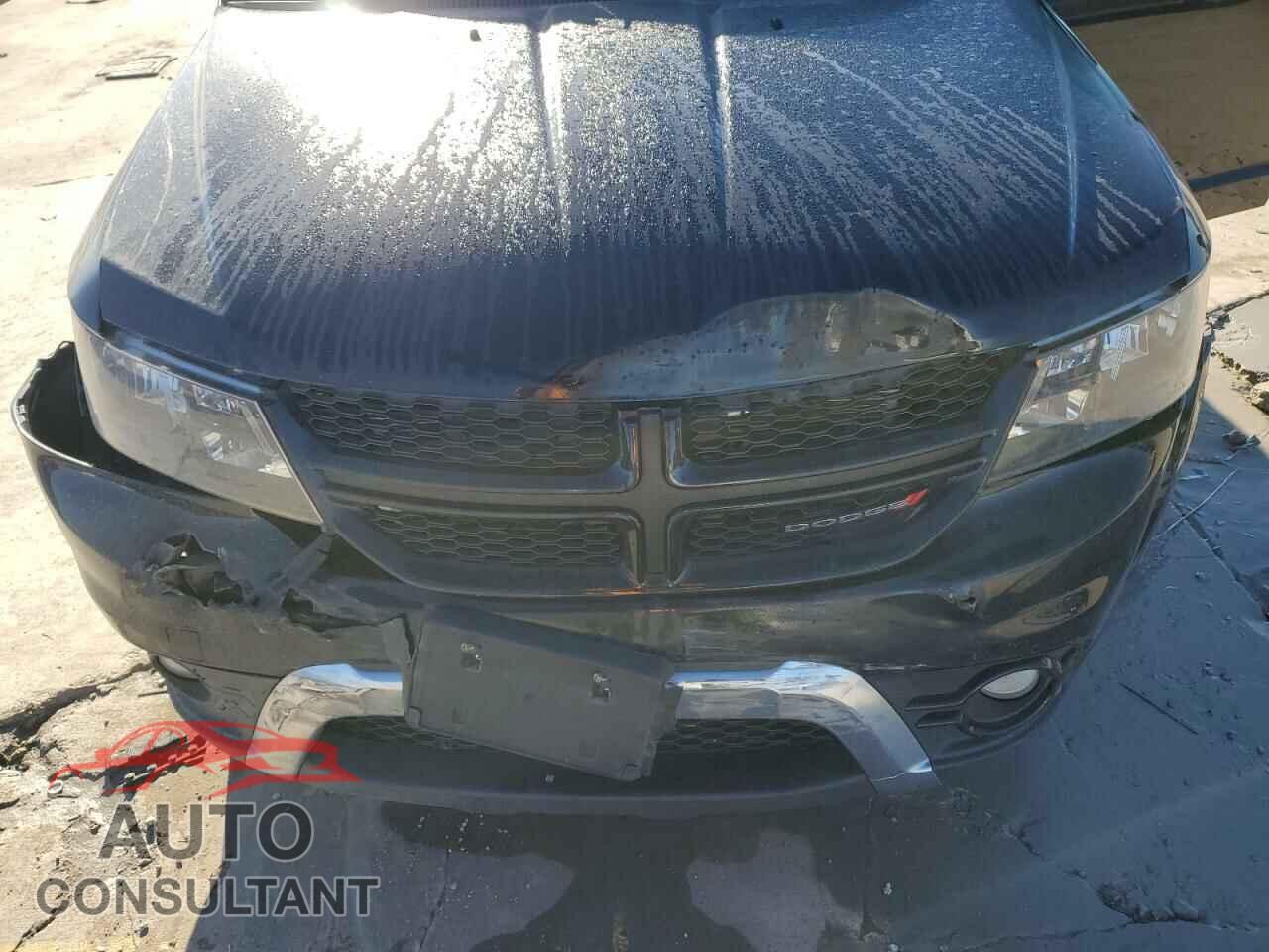 DODGE JOURNEY 2018 - 3C4PDCGGXJT378533