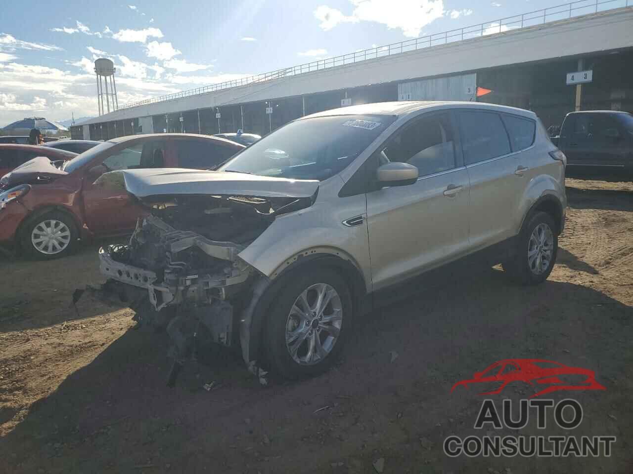 FORD ESCAPE 2017 - 1FMCU0G93HUC52878