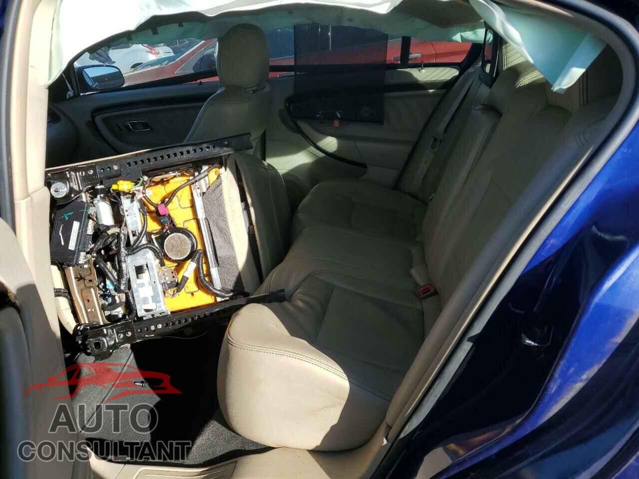 FORD TAURUS 2013 - 1FAHP2F86DG215618