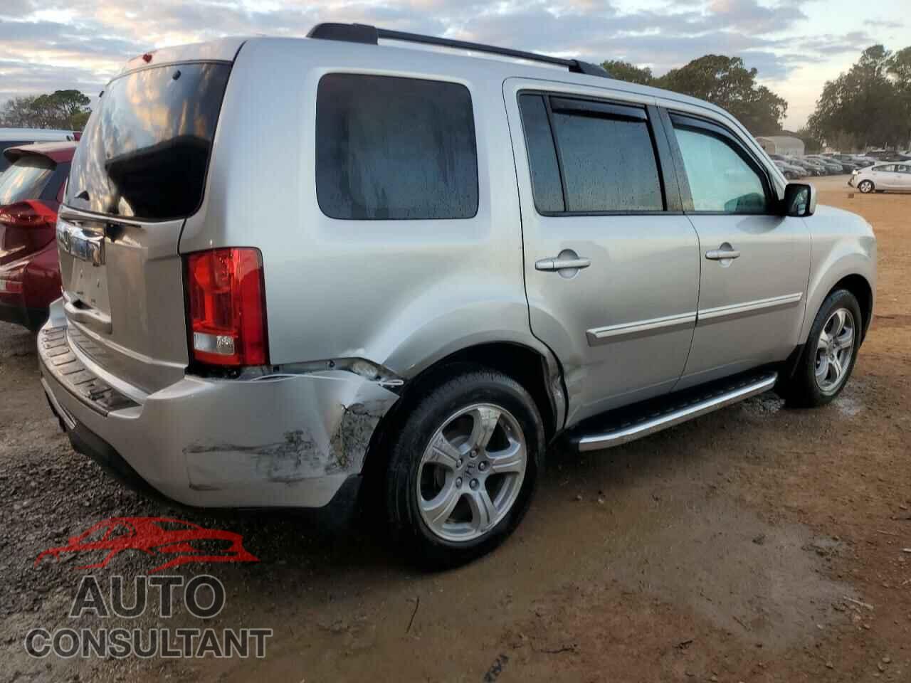 HONDA PILOT 2015 - 5FNYF3H53FB022975