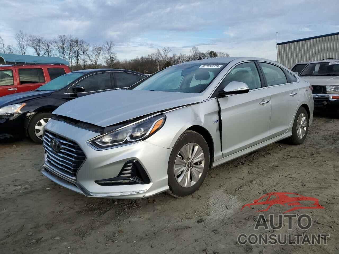 HYUNDAI SONATA 2018 - KMHE24L35JA083980