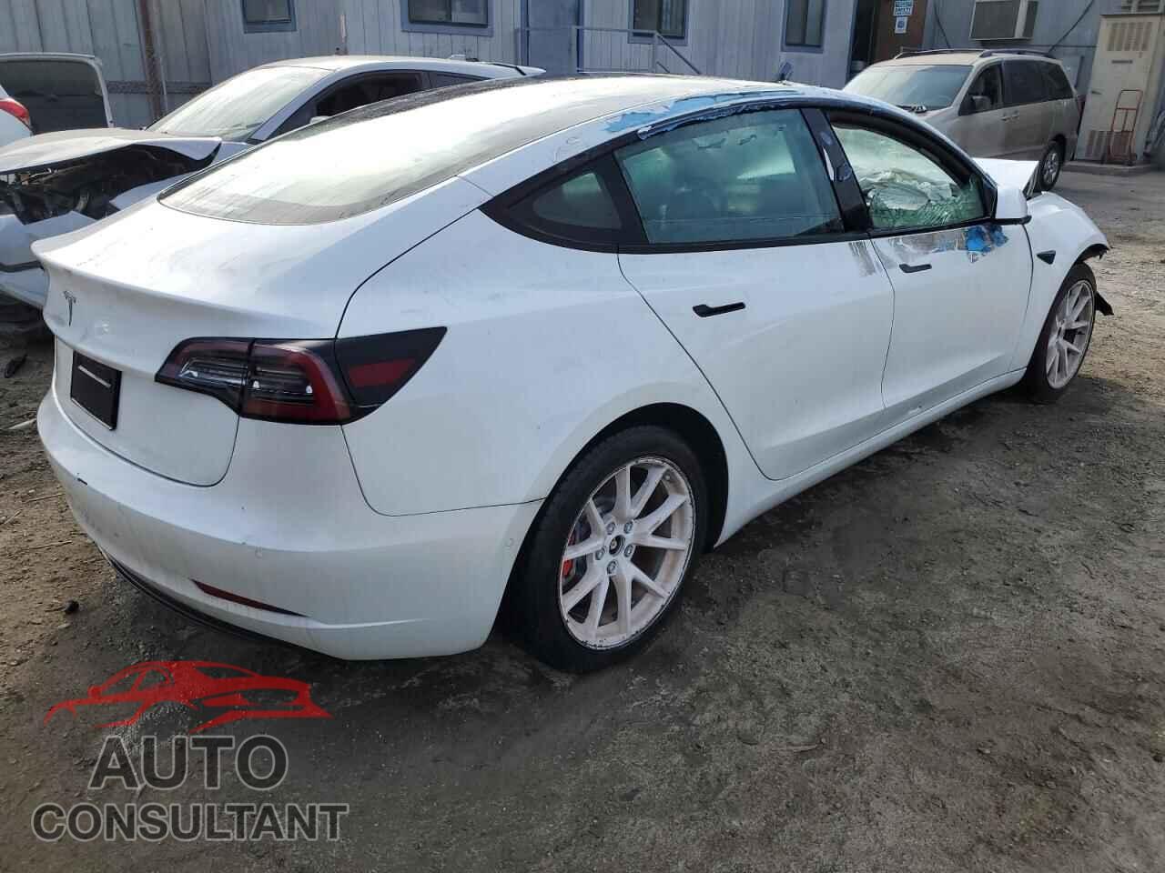 TESLA MODEL 3 2021 - 5YJ3E1EA1MF940403