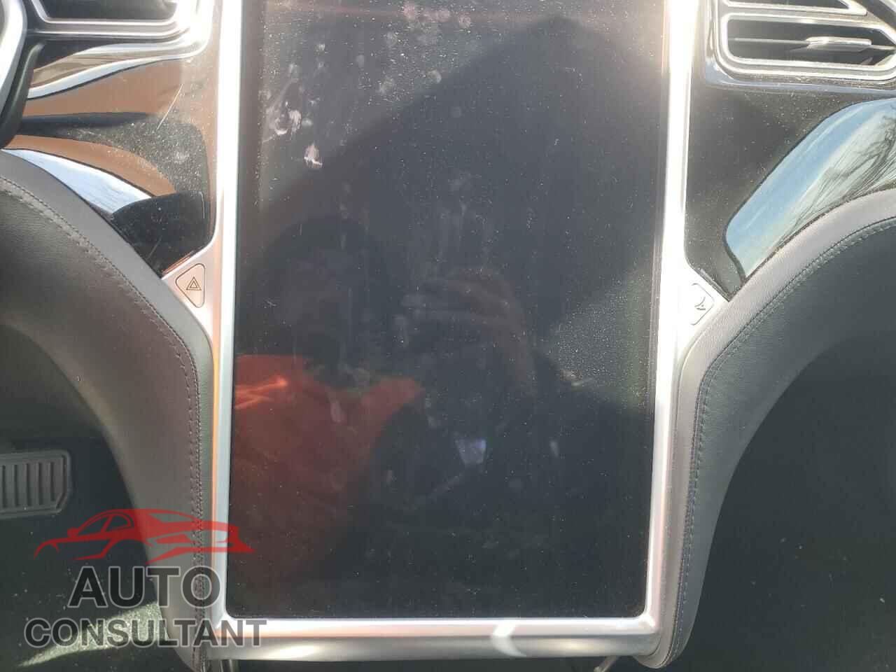 TESLA MODEL S 2013 - 5YJSA1AC1DFP10780