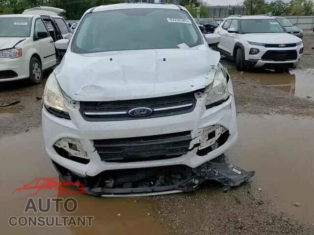 FORD ESCAPE 2016 - 1FMCU0G96GUA31628