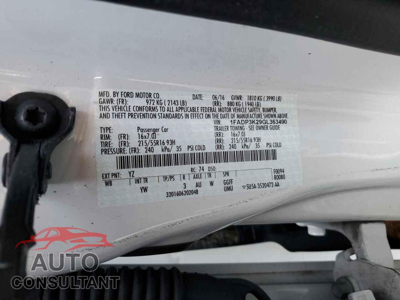FORD FOCUS 2016 - 1FADP3K29GL363490