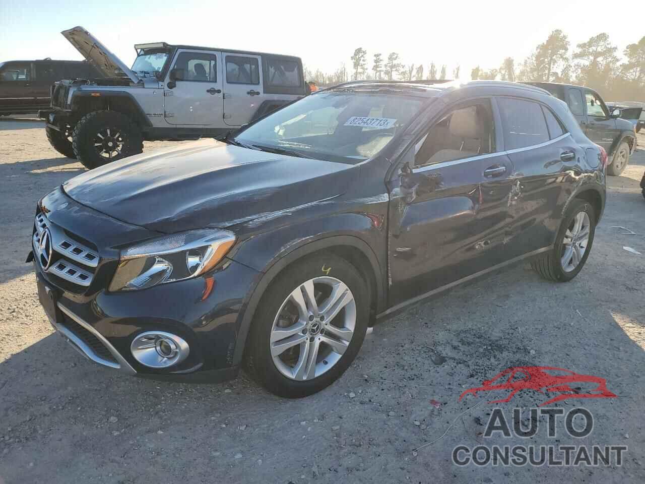 MERCEDES-BENZ GLA-CLASS 2018 - WDCTG4GB5JJ487239