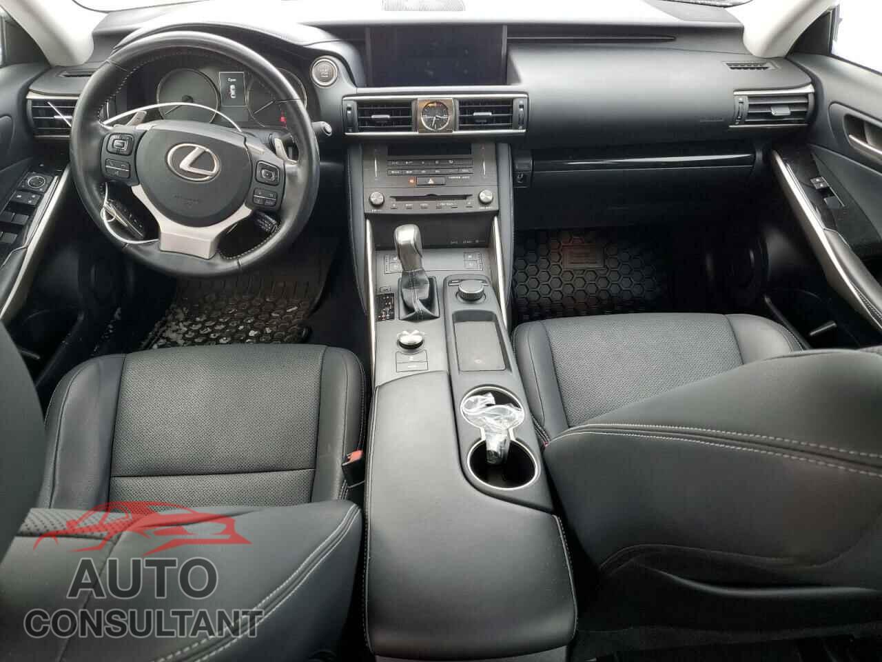 LEXUS IS 2020 - JTHD81F28L5042723