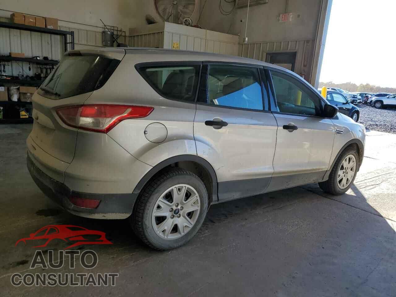 FORD ESCAPE 2016 - 1FMCU0F75GUB59200