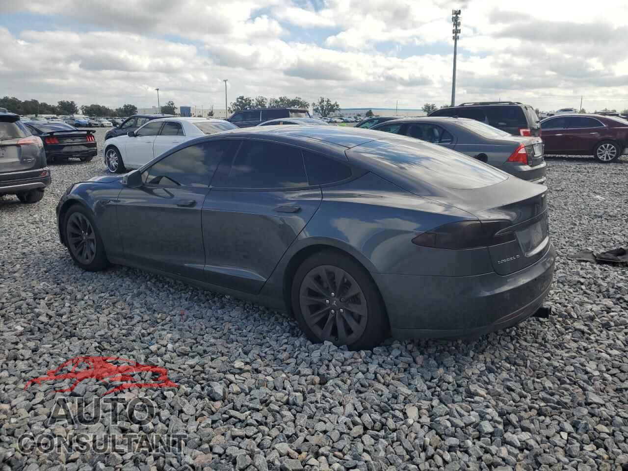 TESLA MODEL S 2015 - 5YJSA1H20FF087250