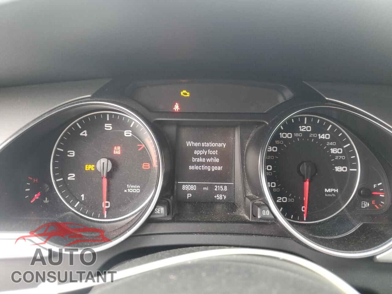 AUDI A5 2012 - WAULFAFH3CN004627