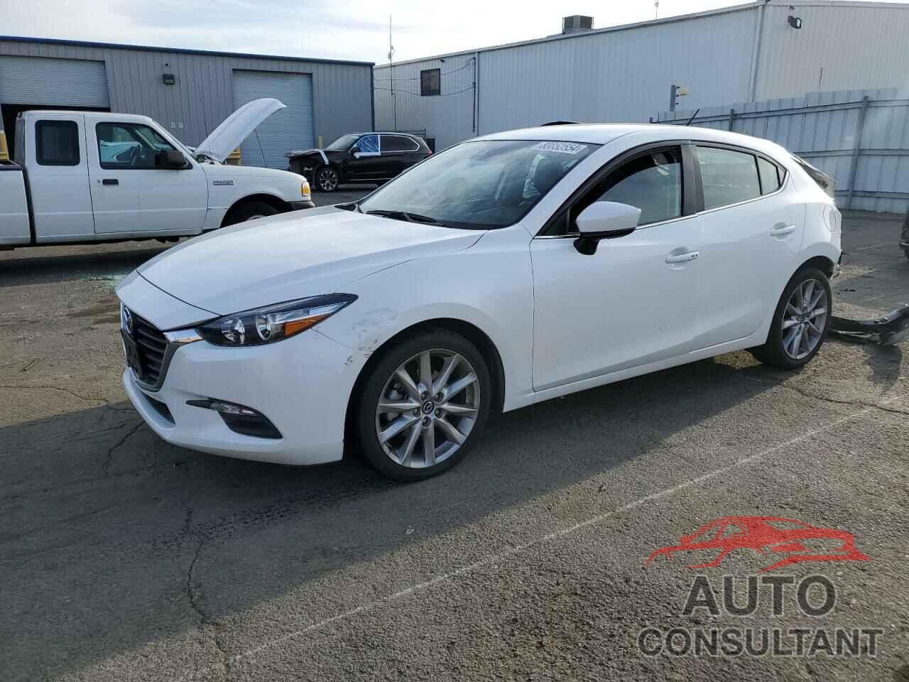 MAZDA 3 2017 - 3MZBN1L7XHM151121