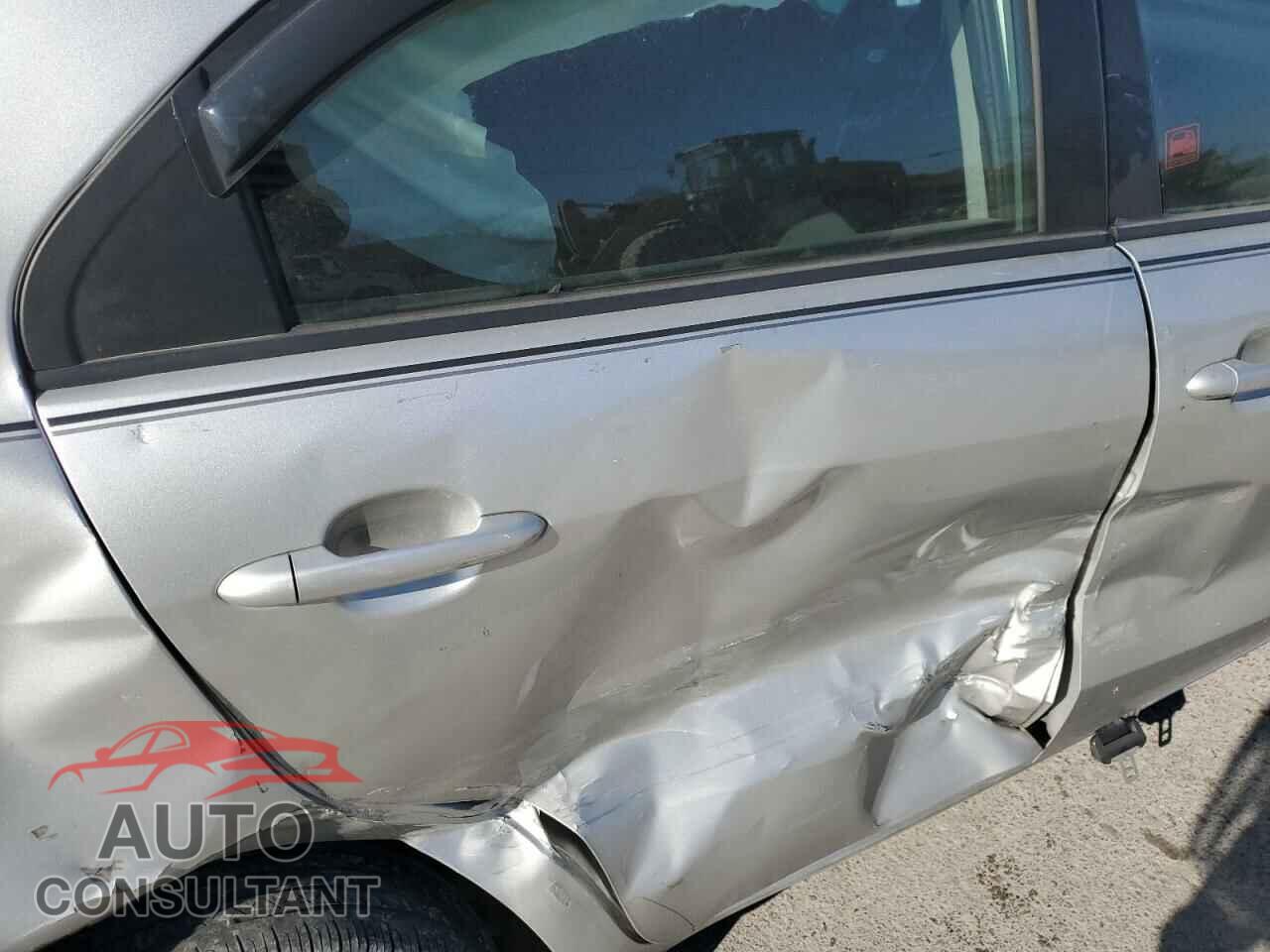 KIA RIO 2013 - KNADN5A31D6113142
