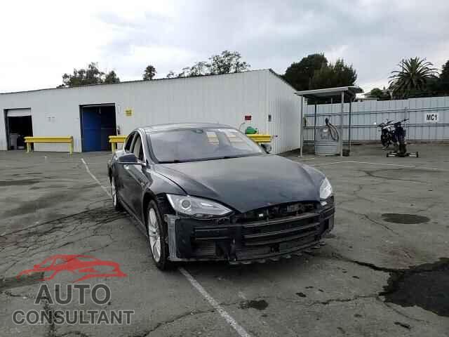 TESLA MODEL S 2014 - 5YJSA1H15EFP55890