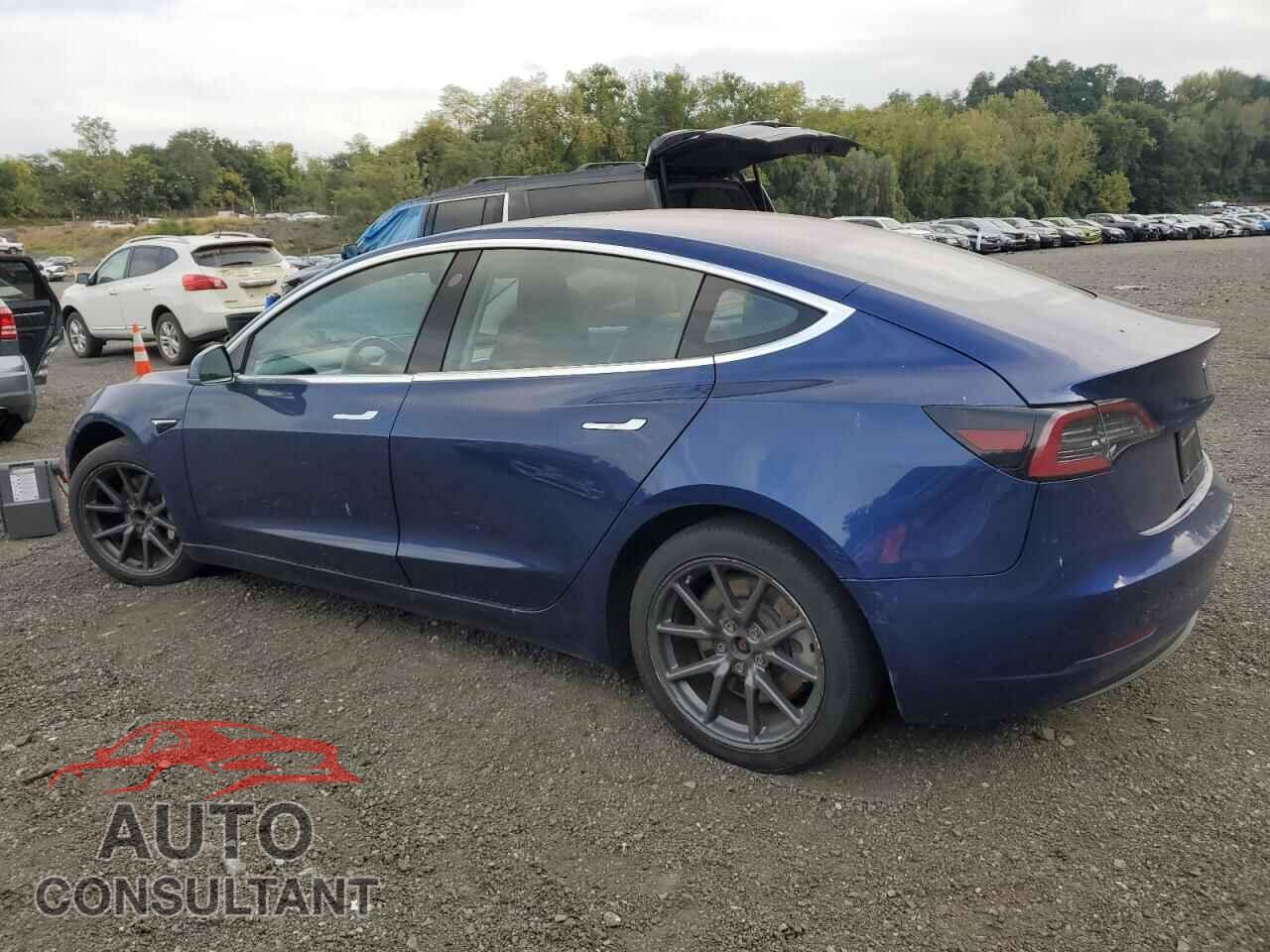 TESLA MODEL 3 2018 - 5YJ3E1EA4JF032653